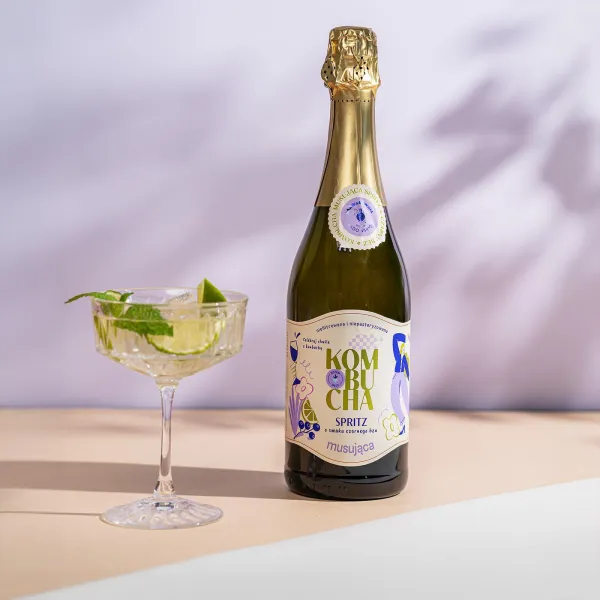 Kombucha musująca Spritz o smaku  czarnego bzu 750ml Zakwasownia