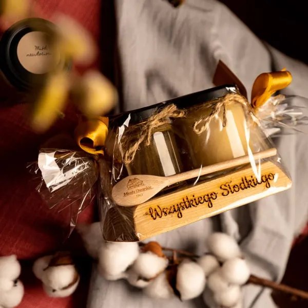 Zestaw prezentowy na desce 2 x 250 g nr1 Miody Dworskie