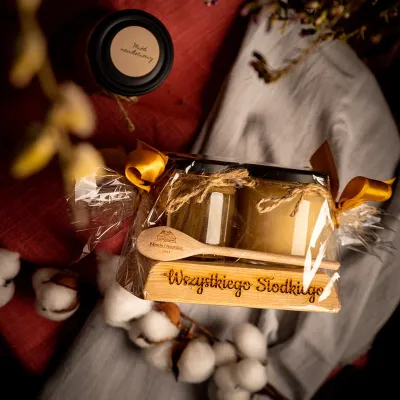 Zestaw prezentowy na desce 2 x 250 g nr1 Miody Dworskie